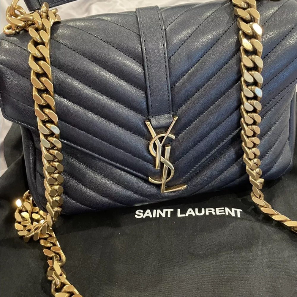 Saint Laurent College Gold Hardware Shoulder Bag Medium Navy (marine) Leather